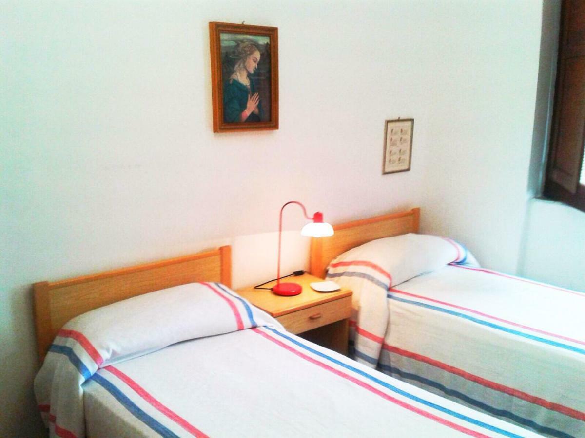Villa Laura Sea View Apartments Santa Maria di Castellabate Room photo